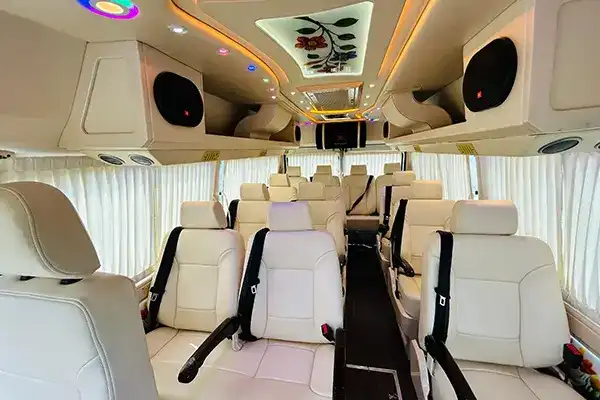20 Seater Tempo Traveller Mysore